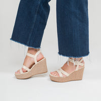 Silvia Schwarze Keilsandale