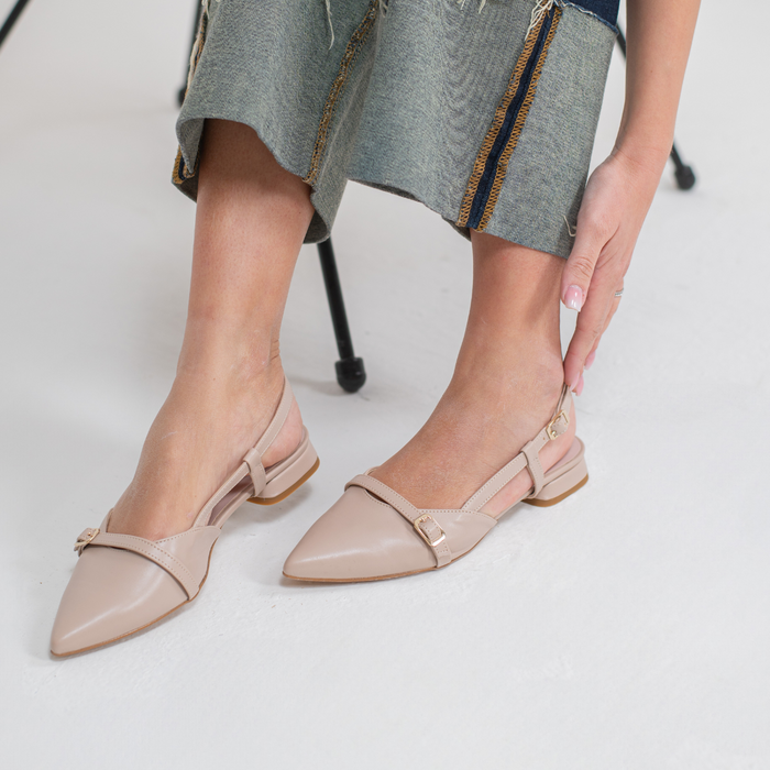 Ginevra Ballerina-Pumps in Beige mit Riemchen